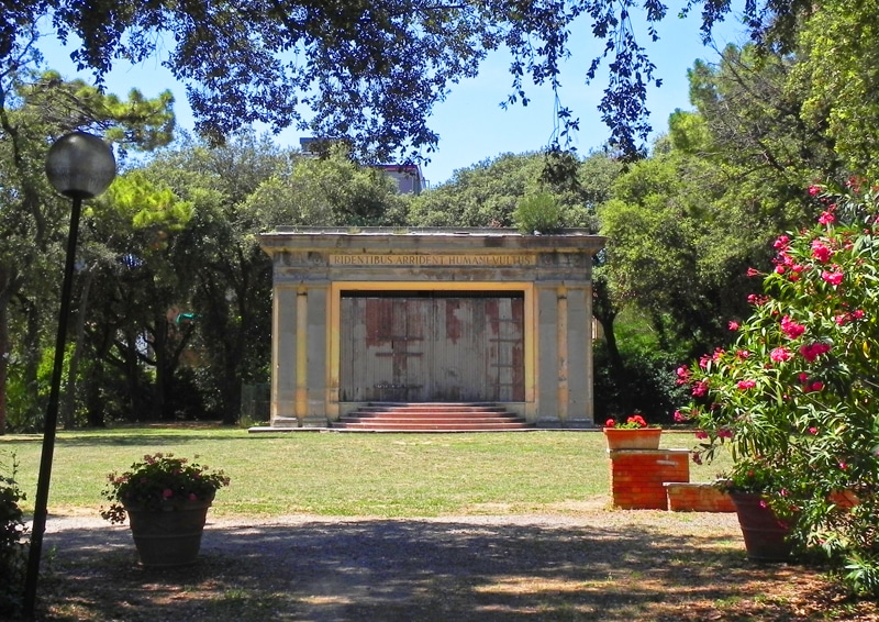 Teatrino-villa-Mimbelli