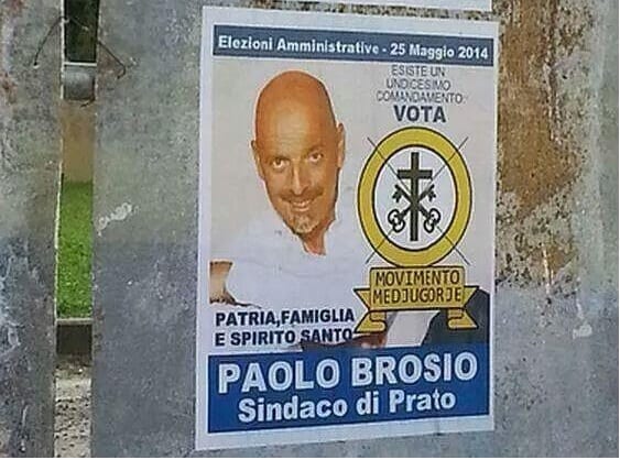Il manifesto che chiede di votare per Paolo Brosio