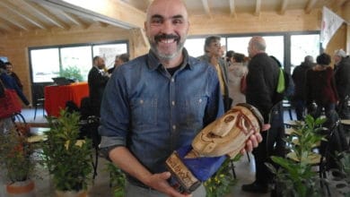 sirio farini con il premio perseveranza testa di legno 2019